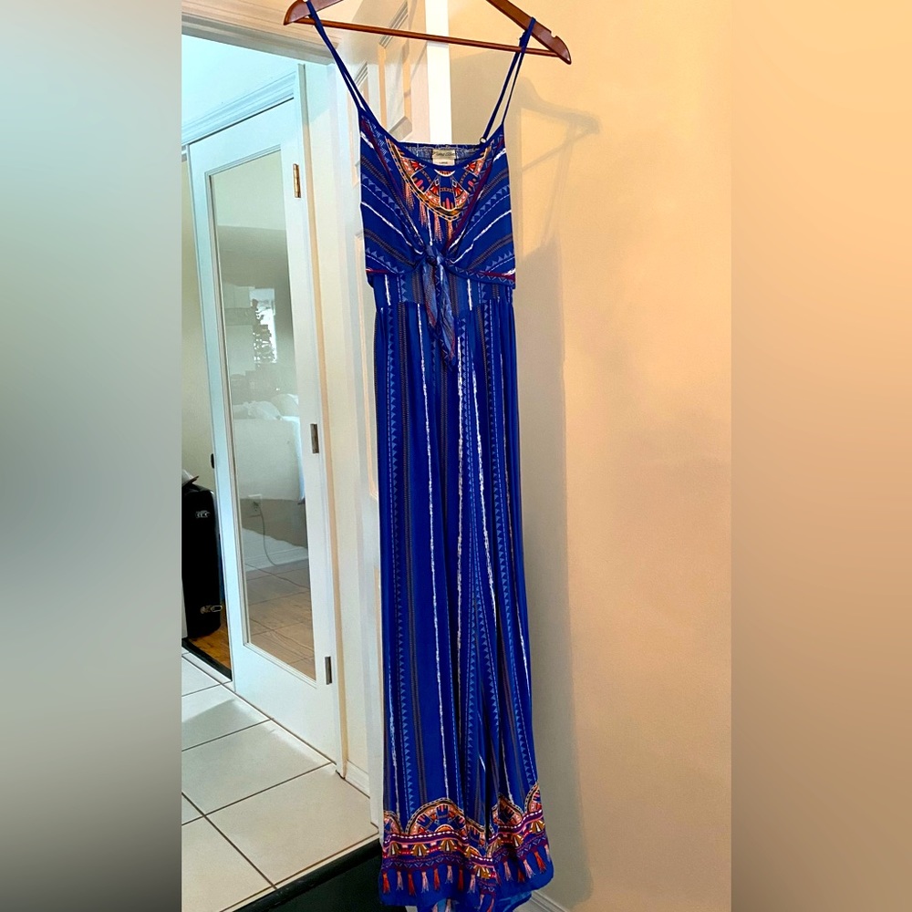 Flying Tomato spaghetti strap jumpsuit with peekaboo back. size Large